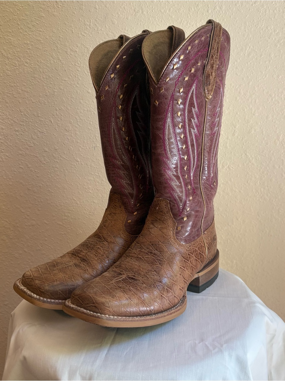 Ariat Burgundy Womens Cowboy Boots 7.5B